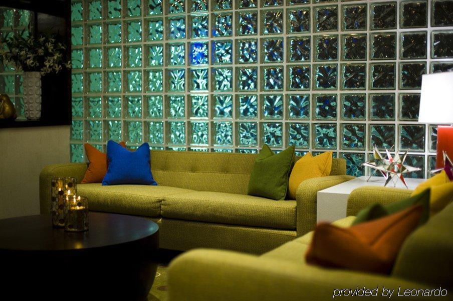Express & Worth Downtown By Ihg