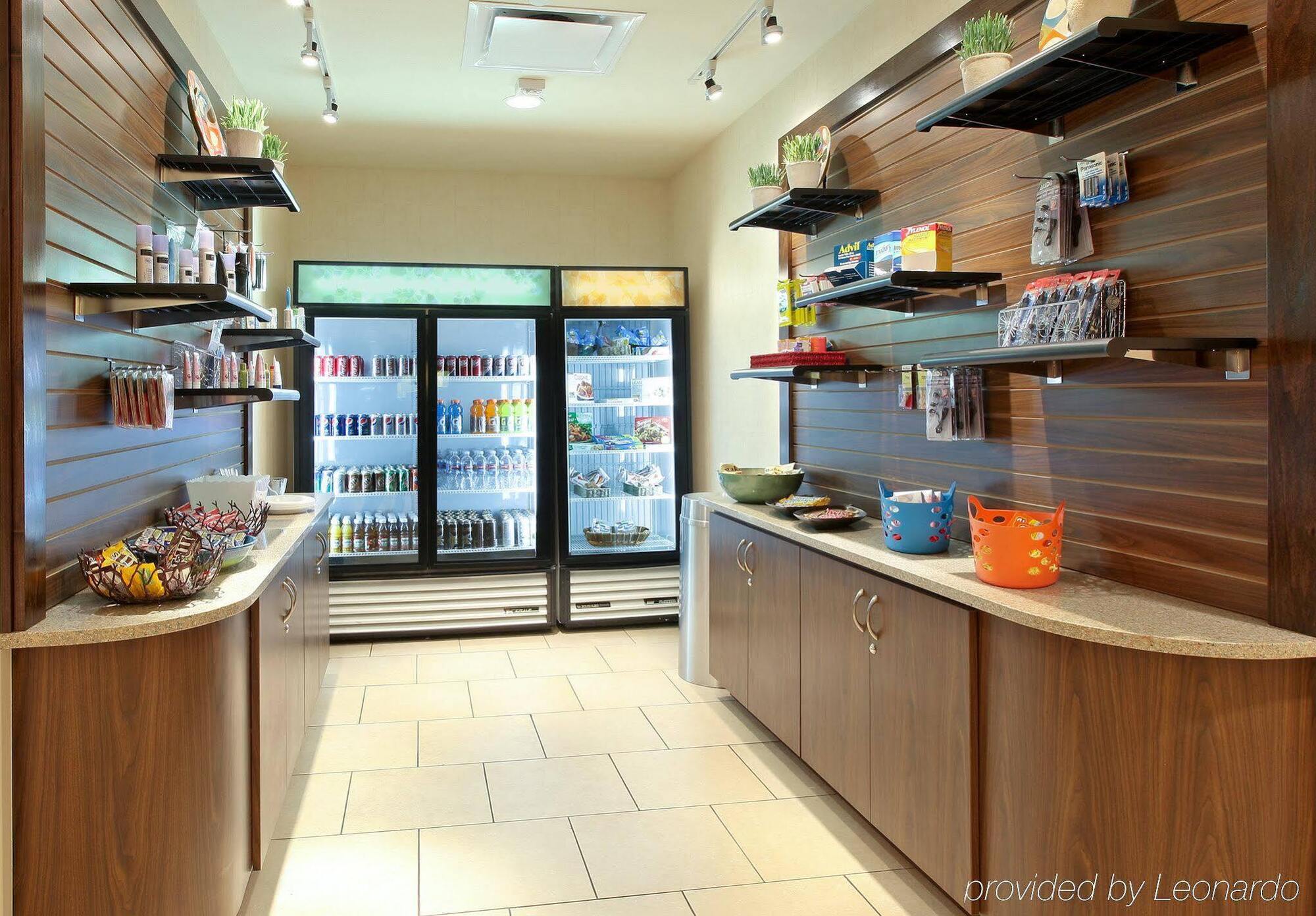 Hotel Express & Worth Downtown By Ihg 3*