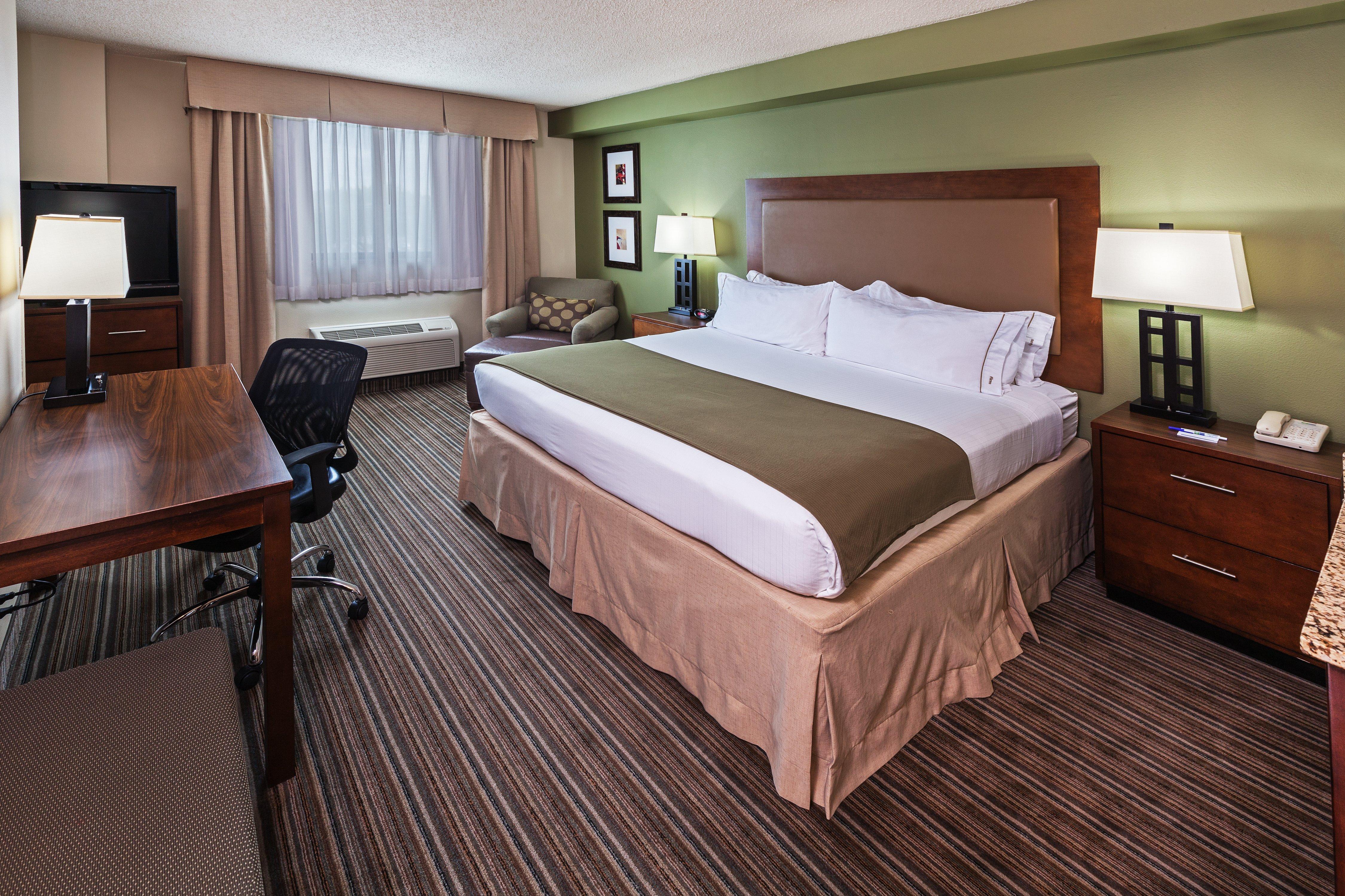 Express & Worth Downtown By Ihg Hotel 3*