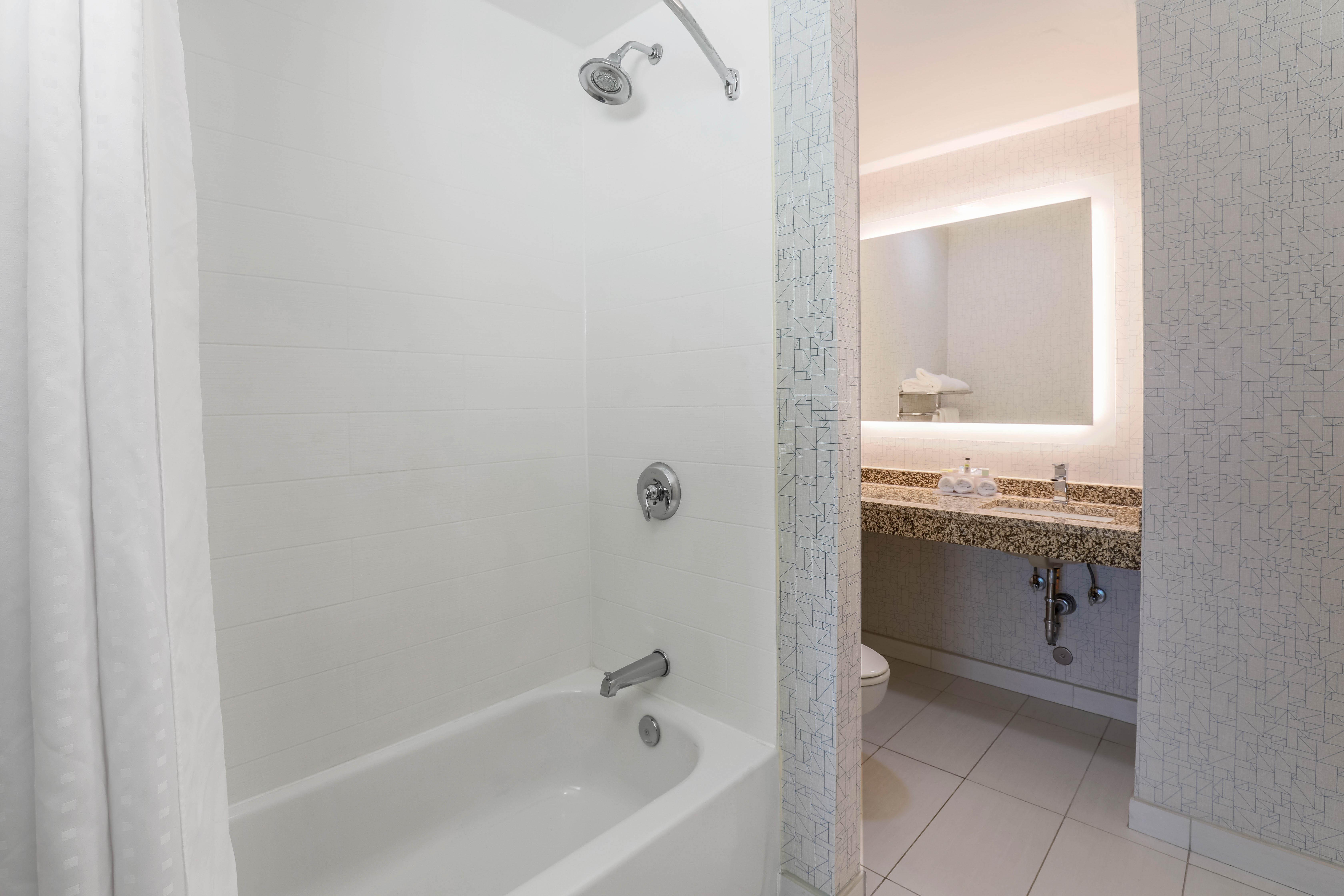 Express & Worth Downtown By Ihg Hotel 3*