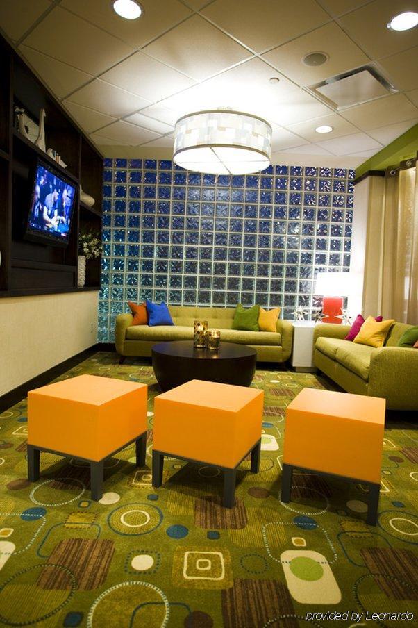 Express & Worth Downtown By Ihg Hotel 3*