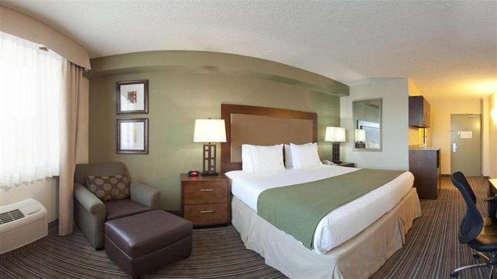 Express & Worth Downtown By Ihg Hotel Fort Worth