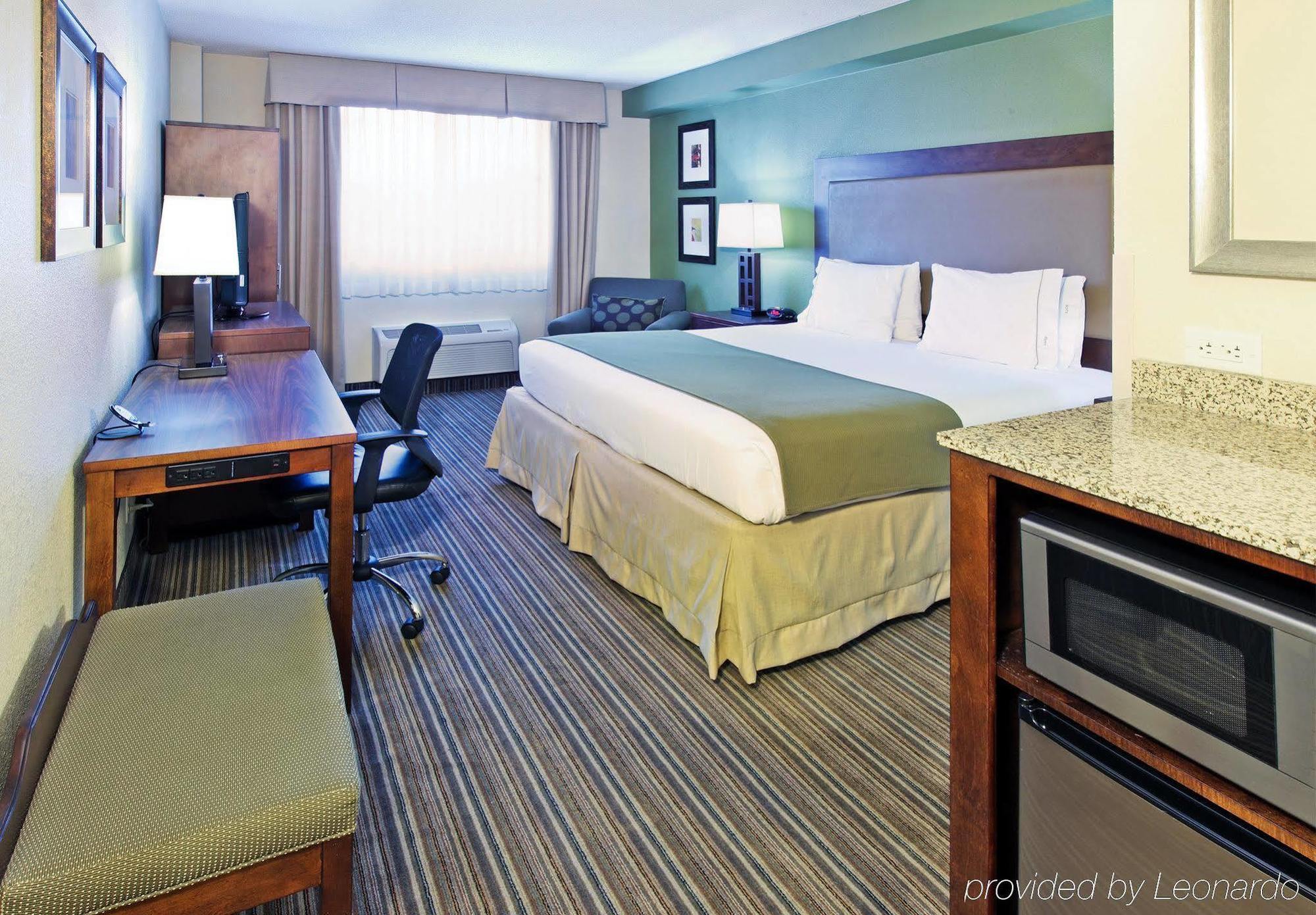 Express & Worth Downtown By Ihg Fort Worth