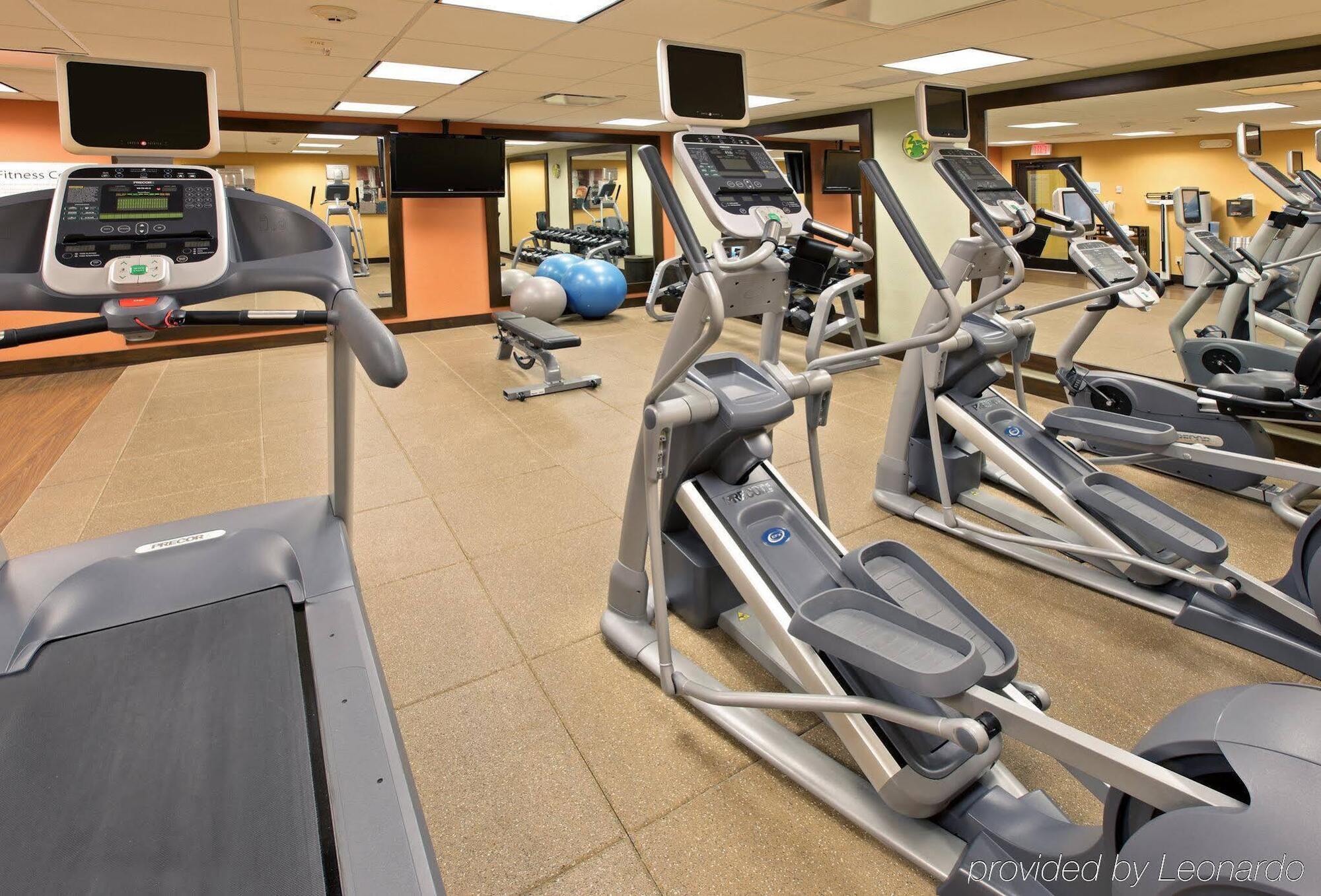 Express & Worth Downtown By Ihg Hotel Fort Worth