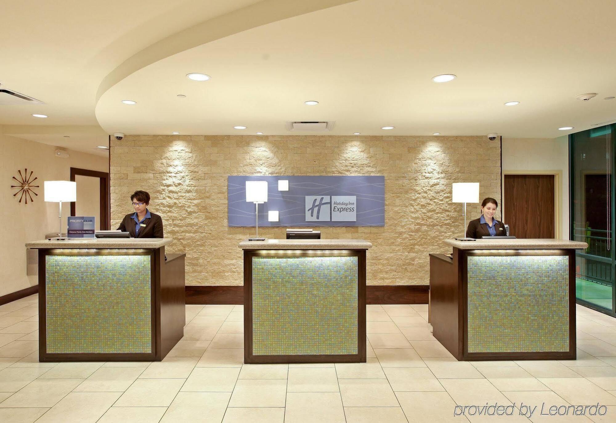 Hotel Express & Worth Downtown By Ihg Fort Worth